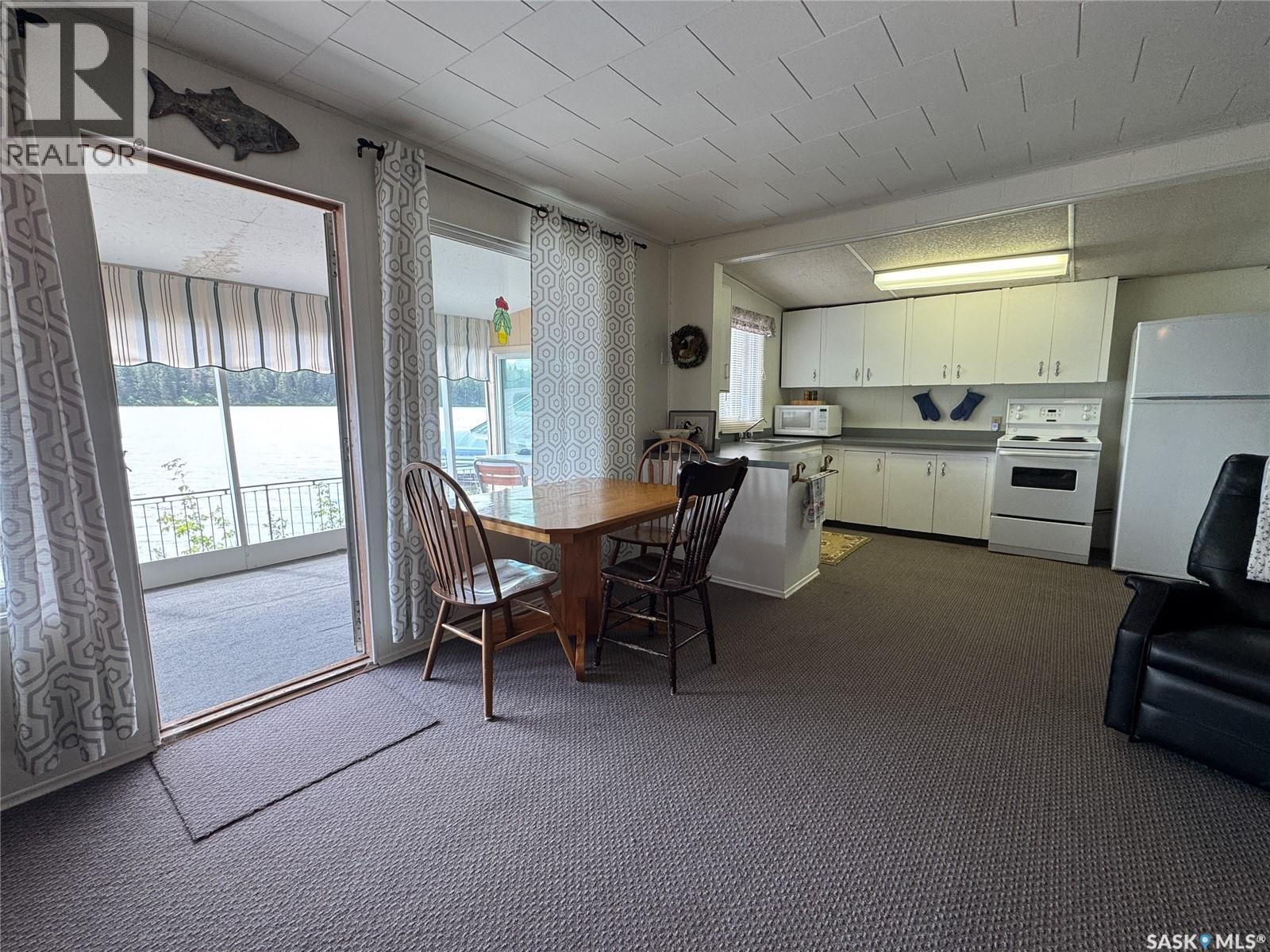 Sturgeon Lakefront Cabin, Sturgeon Lake, Saskatchewan  S0J 2E0 - Photo 24 - SK045419