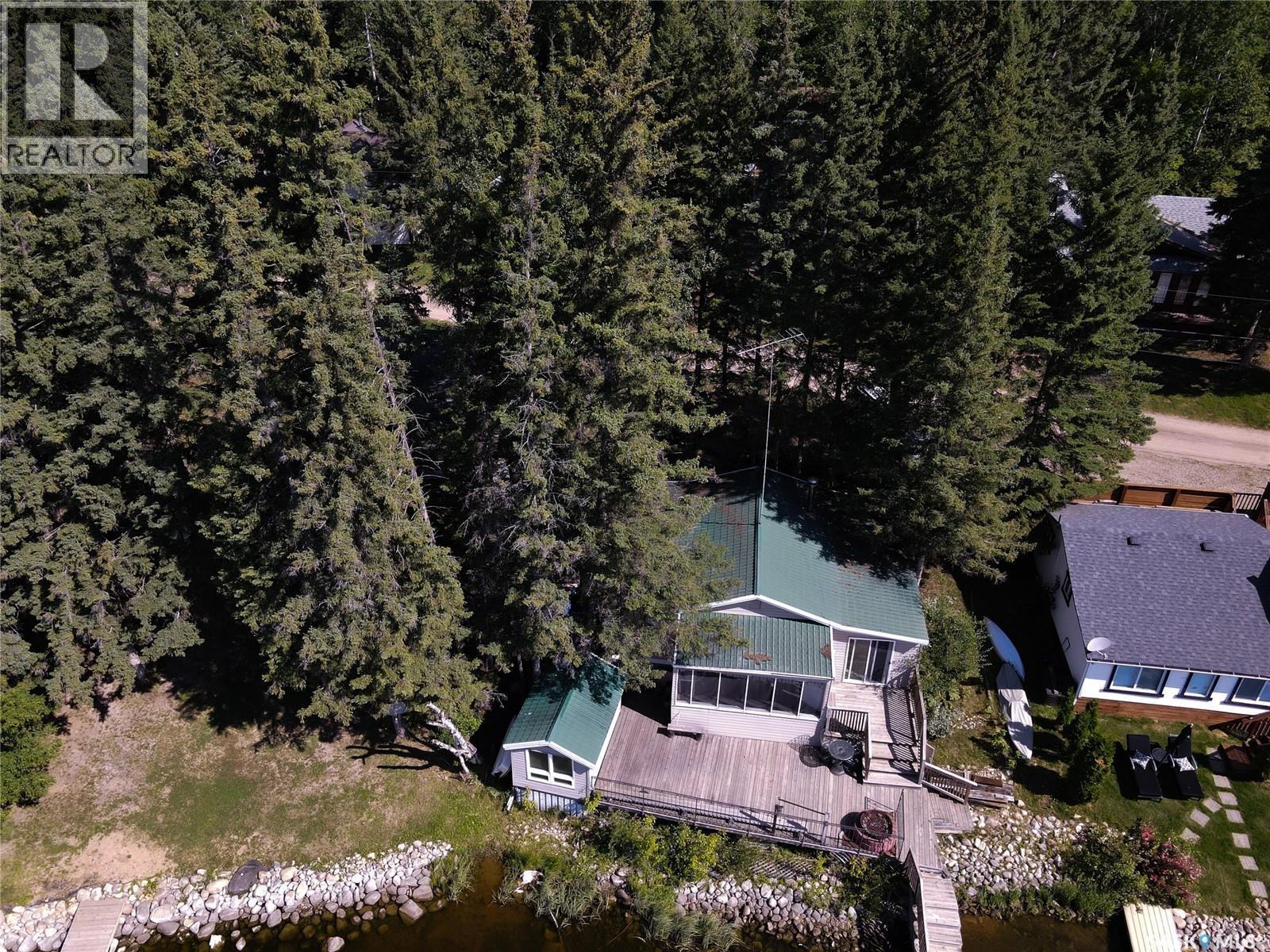 Sturgeon Lakefront Cabin, Sturgeon Lake, Saskatchewan  S0J 2E0 - Photo 4 - SK045419