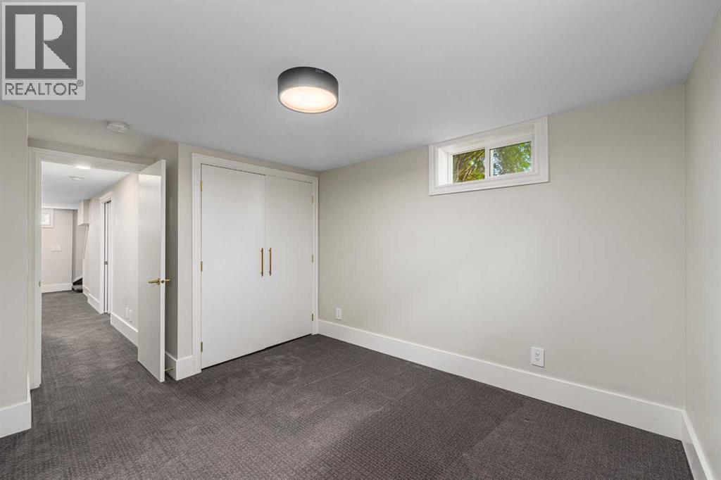 81 White Oak Crescent Sw, Calgary, Alberta T3C 3J9 - Photo 28 - A2319443