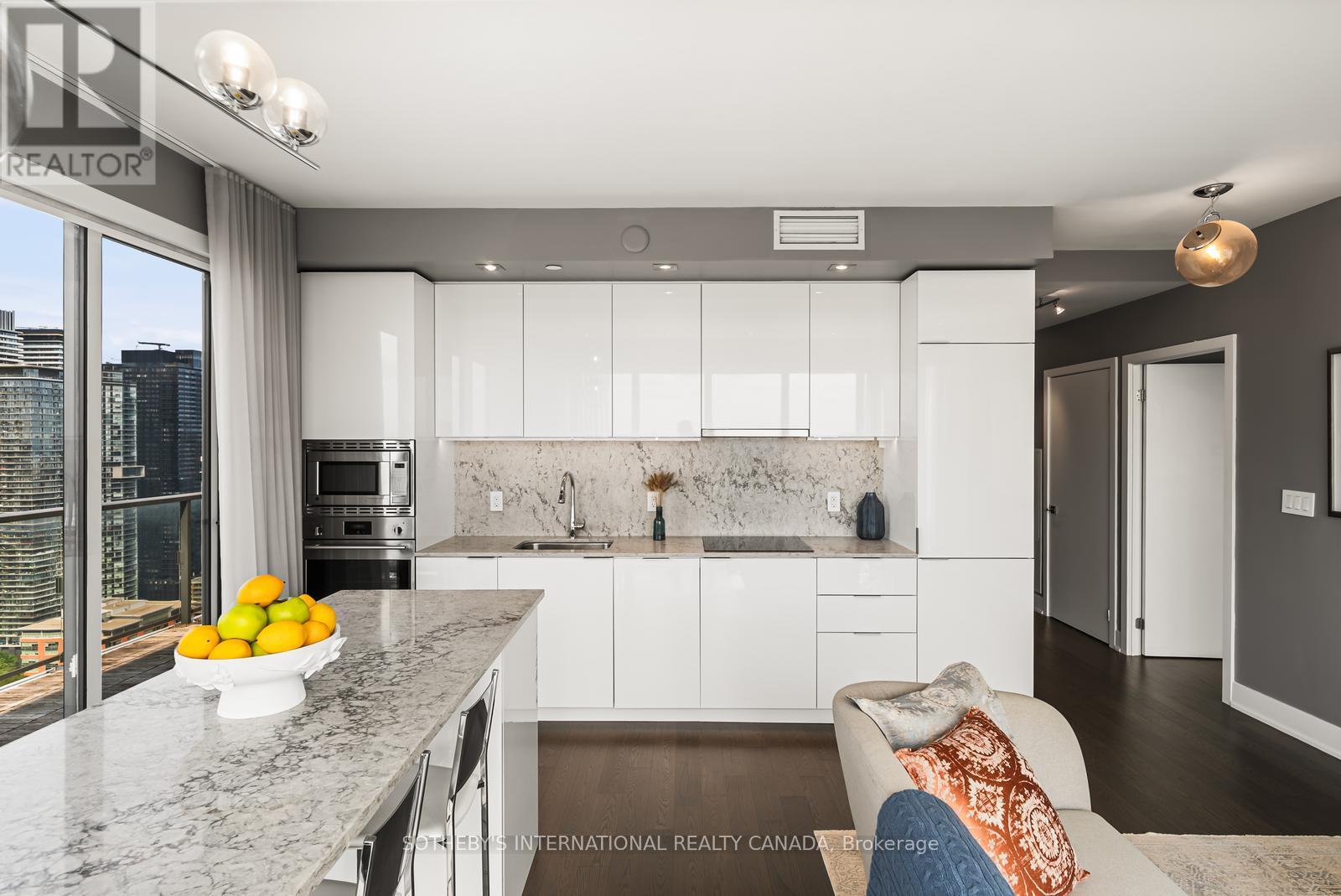 3807 - 955 Bay Street, Toronto, Ontario  M5S 0C6 - Photo 17 - C13668106