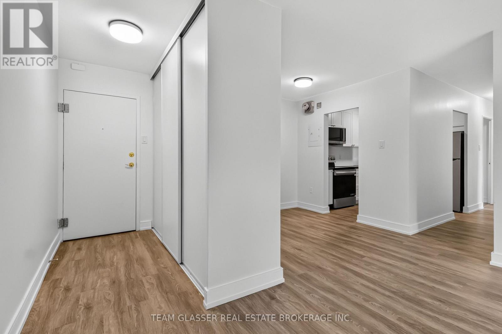 302 - 735 Wonderland Road S, London South, Ontario  N6K 1M1 - Photo 3 - X13669280