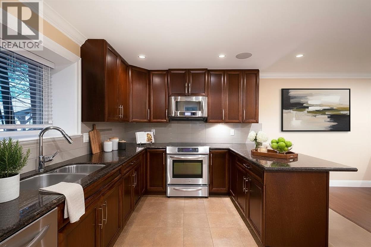 1041 Prospect Avenue, North Vancouver, British Columbia  V7R 2M6 - Photo 24 - R3155322