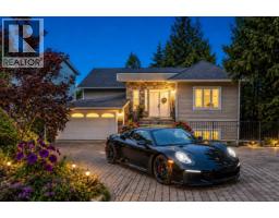 1041 PROSPECT AVENUE, North Vancouver, British Columbia