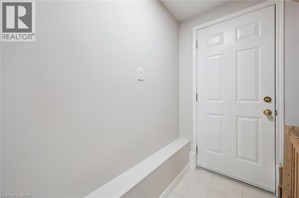 751 Laurelwood Drive, Waterloo, Ontario  N2V 2W2 - Photo 16 - 40848824