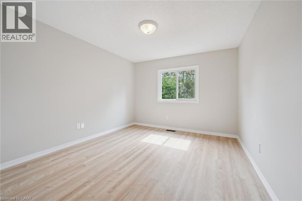 751 Laurelwood Drive, Waterloo, Ontario  N2V 2W2 - Photo 32 - 40848824