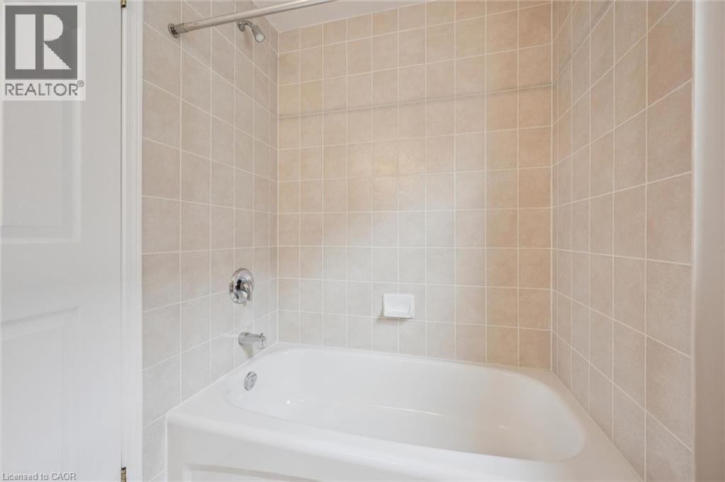 751 Laurelwood Drive, Waterloo, Ontario  N2V 2W2 - Photo 29 - 40848824