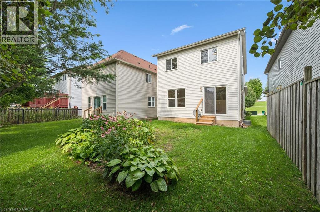 751 Laurelwood Drive, Waterloo, Ontario  N2V 2W2 - Photo 40 - 40848824