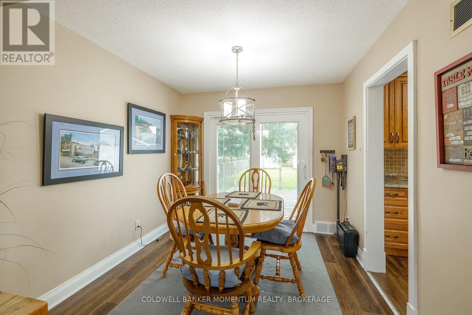 5916 Murray Street, Niagara Falls (Dorchester), Ontario  L2G 2J8 - Photo 14 - X13669270