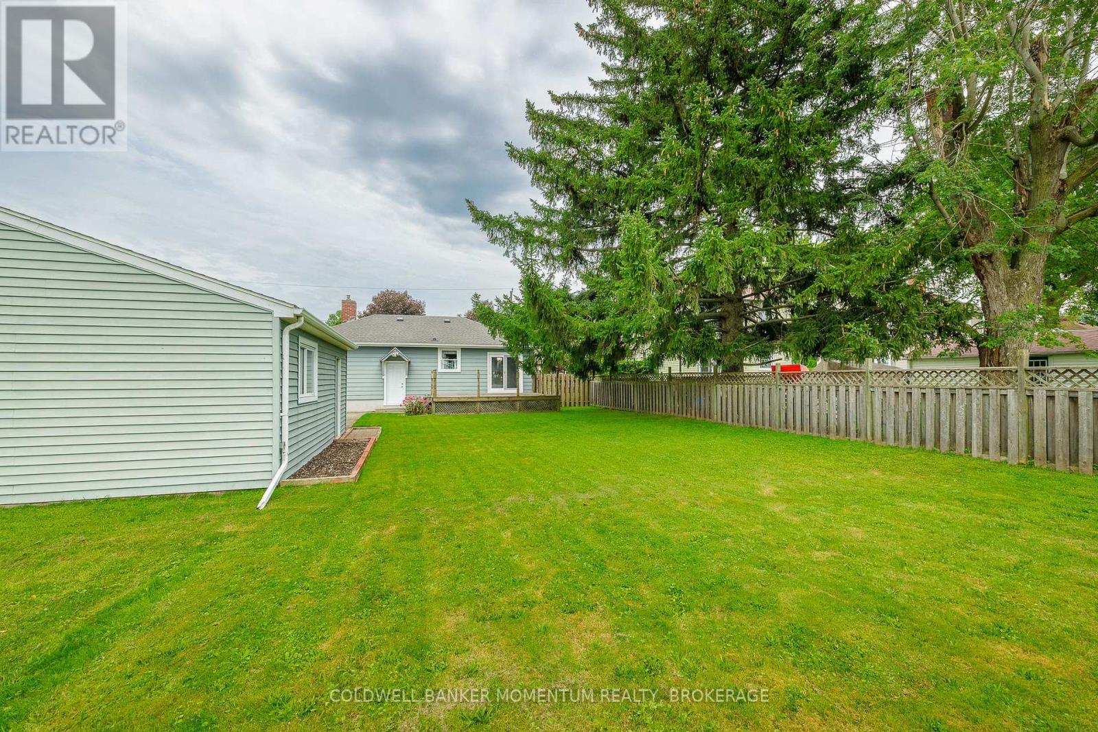 5916 Murray Street, Niagara Falls (Dorchester), Ontario  L2G 2J8 - Photo 38 - X13669270