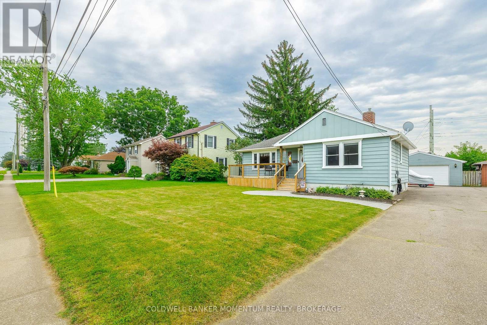 5916 Murray Street, Niagara Falls (Dorchester), Ontario  L2G 2J8 - Photo 5 - X13669270