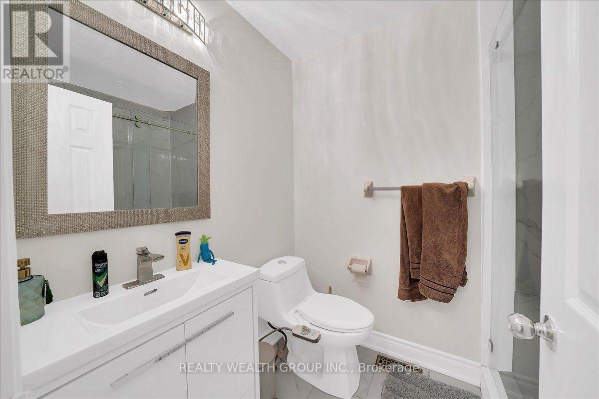 40 Clowes Street, Ajax, Ontario  L1Z 0K9 - Photo 16 - E13669284