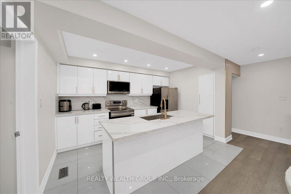 40 Clowes Street, Ajax, Ontario  L1Z 0K9 - Photo 7 - E13669284