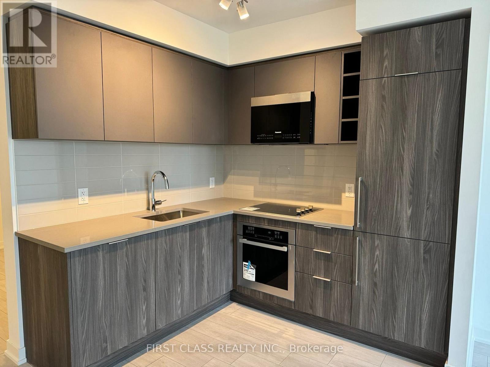 507 - 2033 Kennedy Road, Toronto (Agincourt South-Malvern West), Ontario  M1T 0B9 - Photo 2 - E13669286