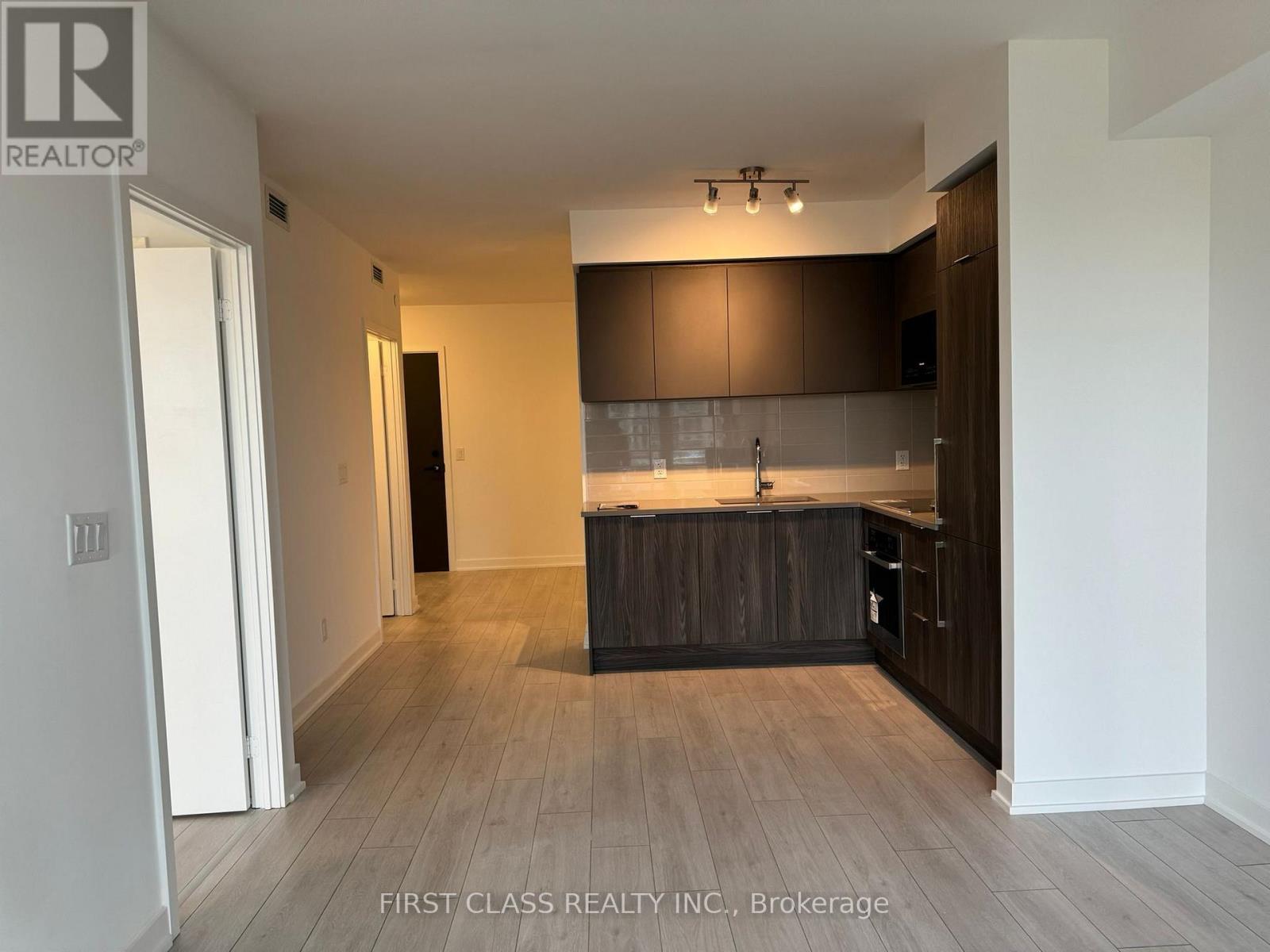 507 - 2033 Kennedy Road, Toronto (Agincourt South-Malvern West), Ontario  M1T 0B9 - Photo 4 - E13669286