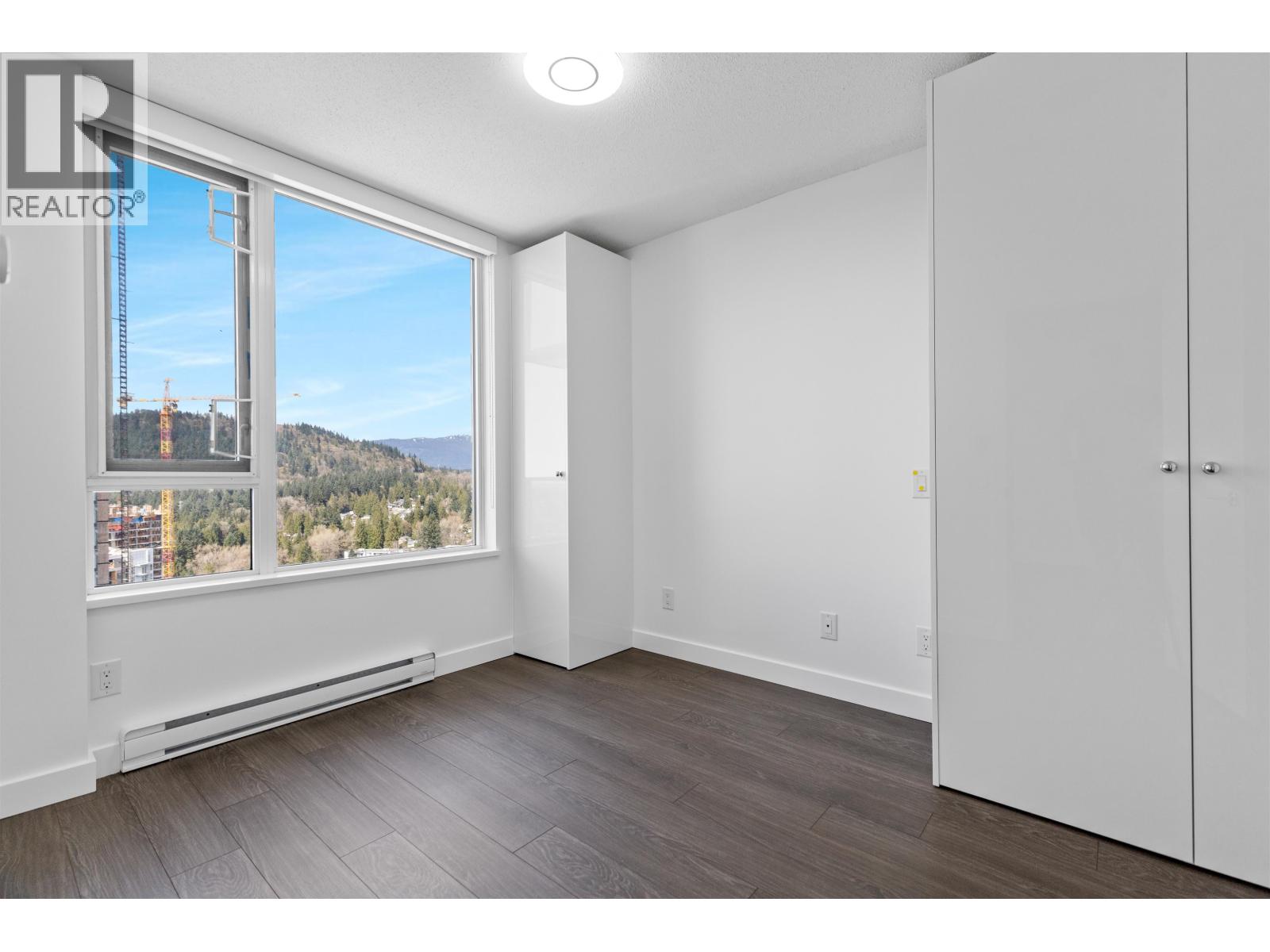 2501 602 Como Lake Avenue, Coquitlam, British Columbia  V3J 0G2 - Photo 6 - R3155377