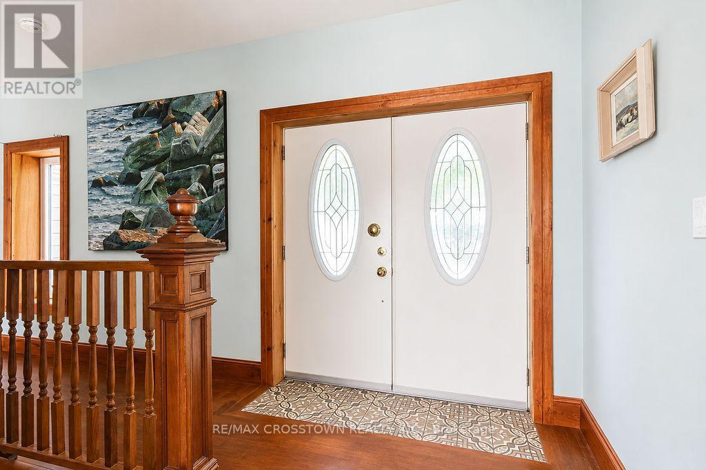243 Champlain Road, Penetanguishene, Ontario  L9M 1S2 - Photo 15 - S13669278