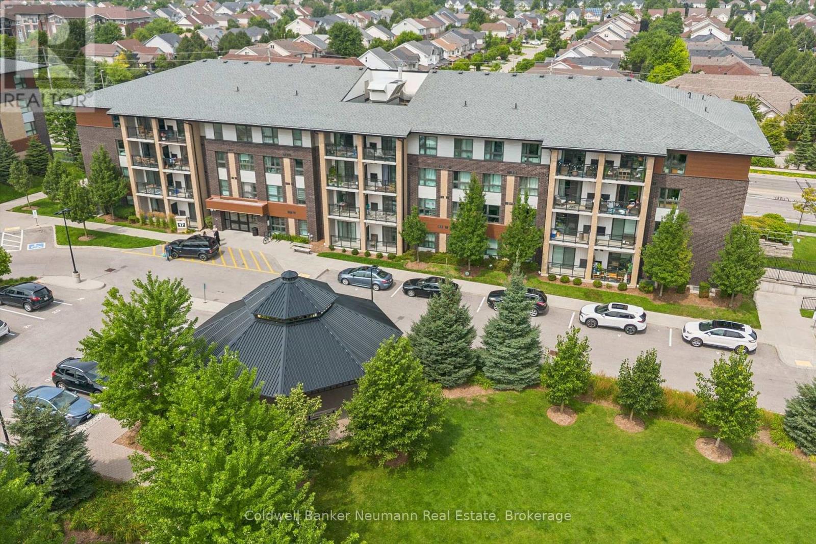 412 - 17 KAY CRESCENT, Guelph, Ontario