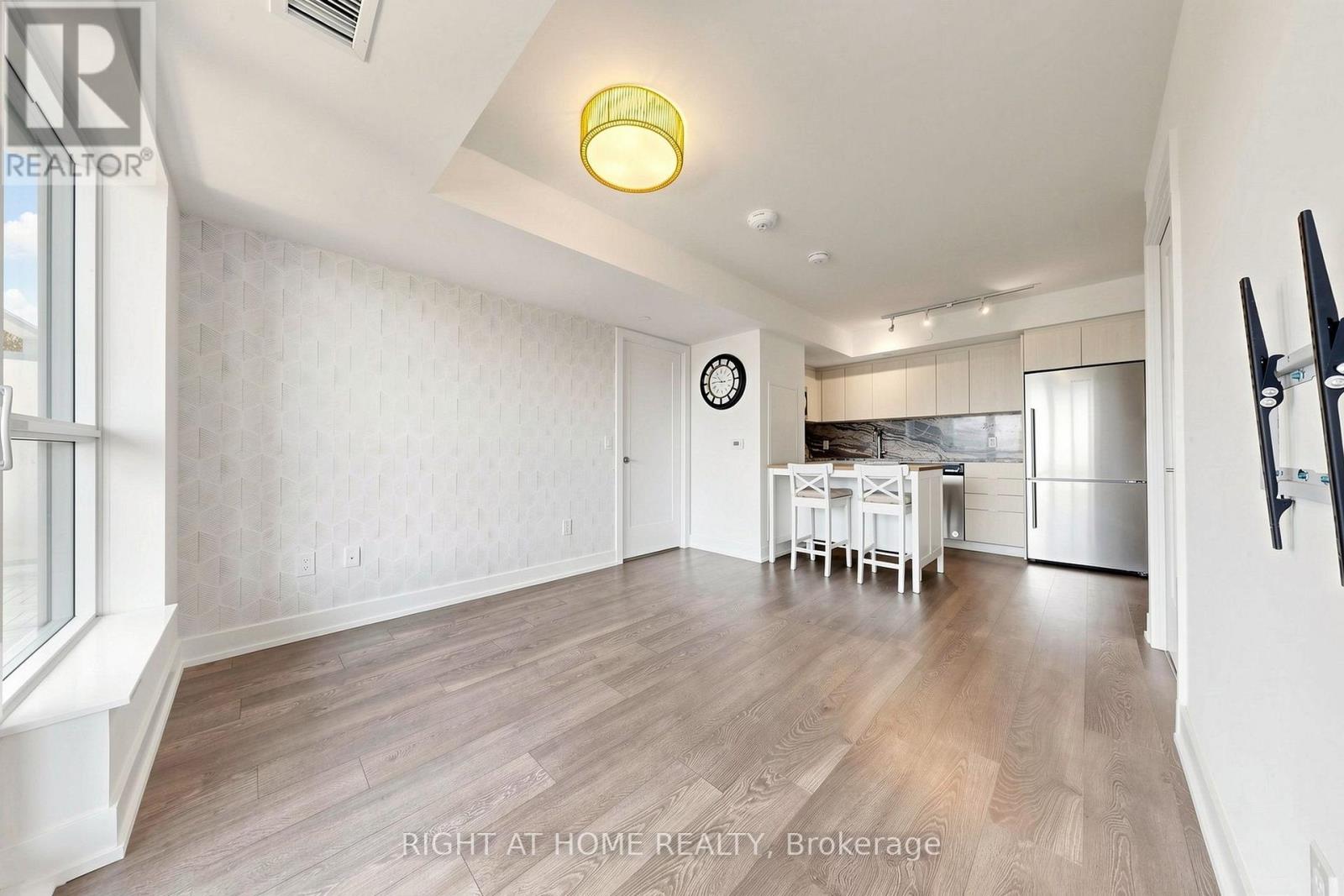 936 - 5 Mabelle Avenue, Toronto, Ontario  M9A 0C8 - Photo 12 - W13669276