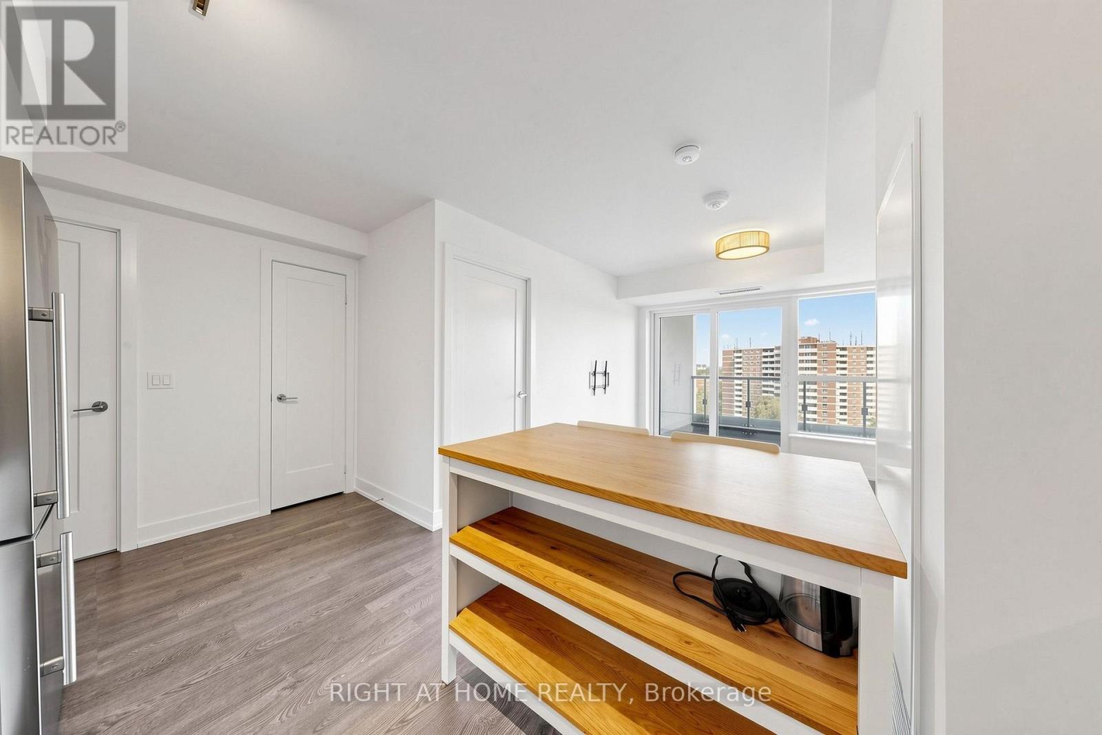 936 - 5 Mabelle Avenue, Toronto, Ontario  M9A 0C8 - Photo 16 - W13669276