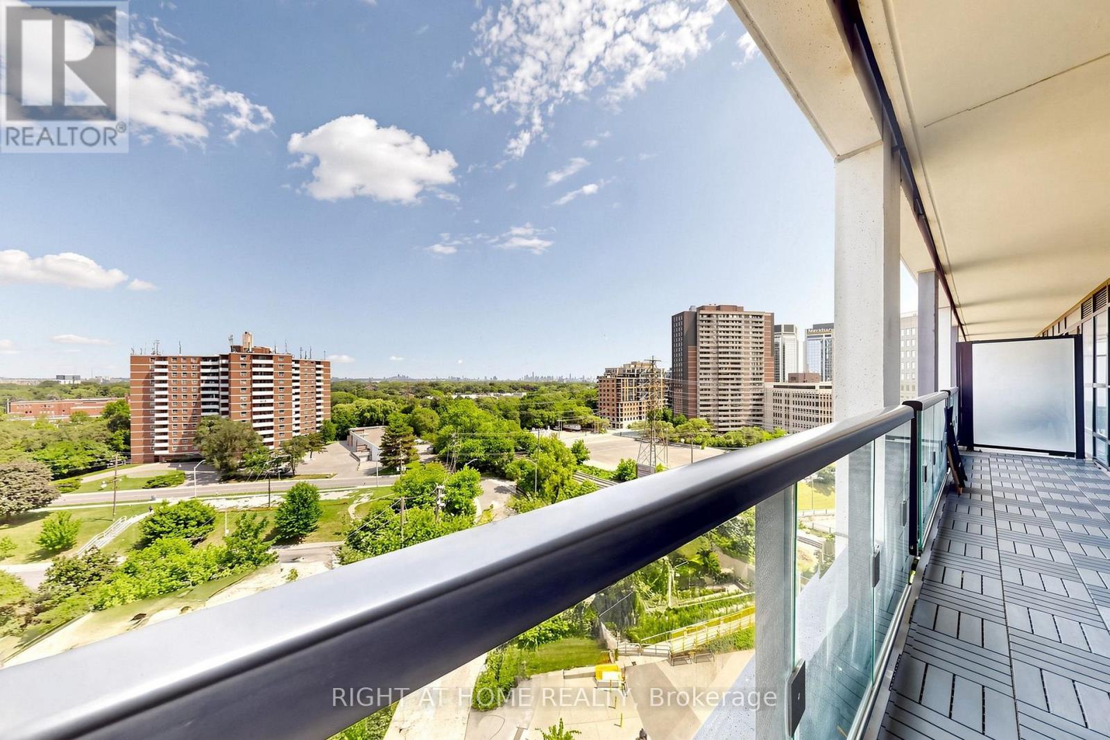 936 - 5 Mabelle Avenue, Toronto, Ontario  M9A 0C8 - Photo 37 - W13669276