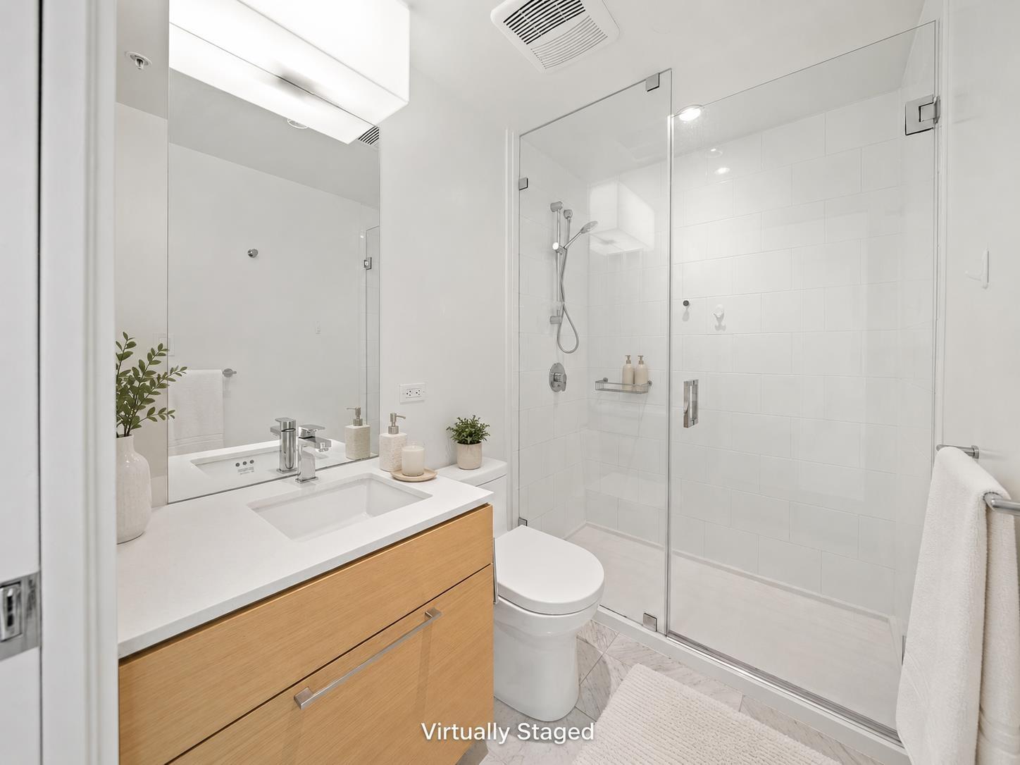 3003 13438 Central Avenue, Surrey, British Columbia  V3T 0N2 - Photo 9 - R3154241