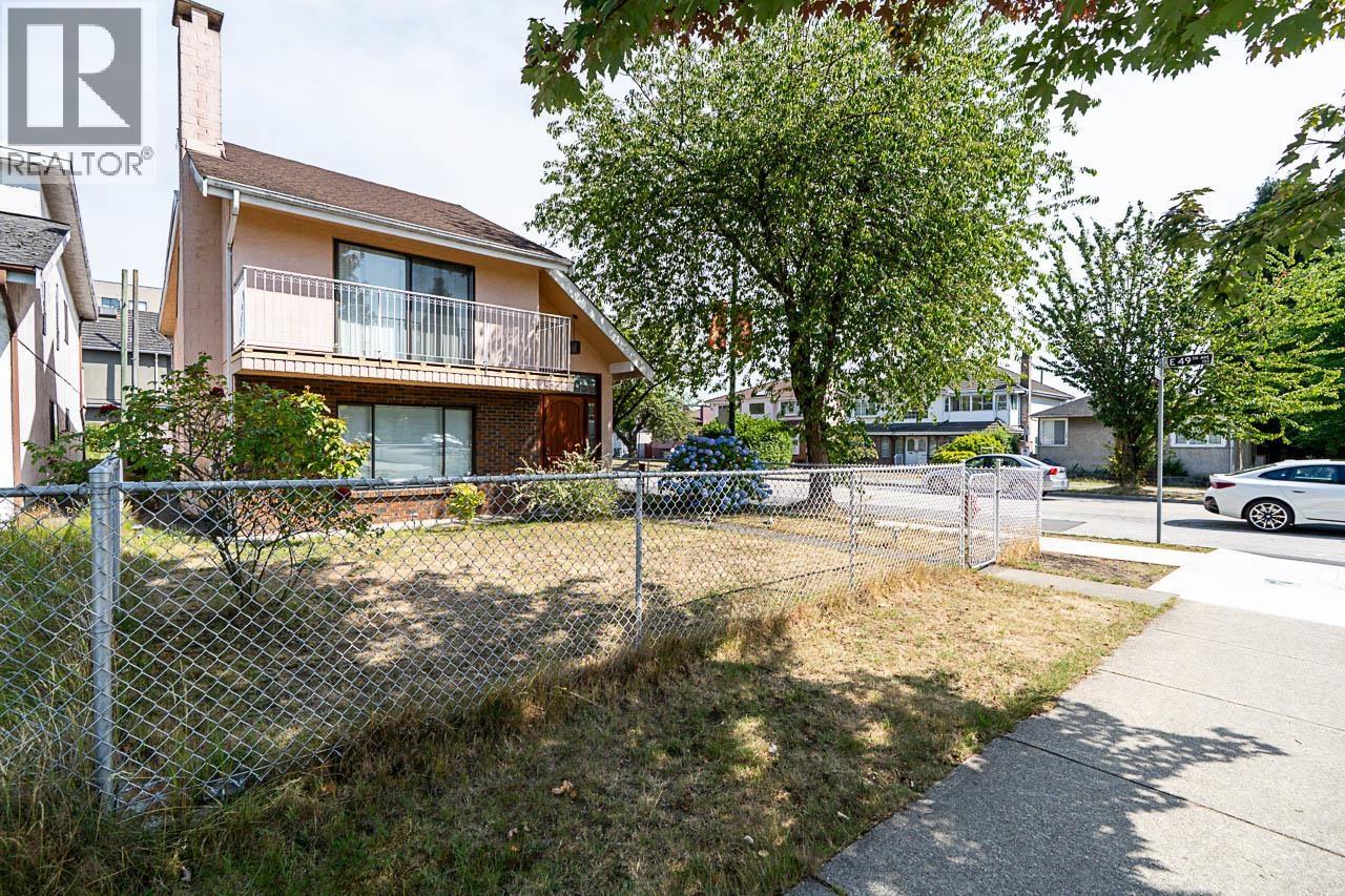 6496 Quebec Street, Vancouver, British Columbia  V5W 2R1 - Photo 2 - R3154782