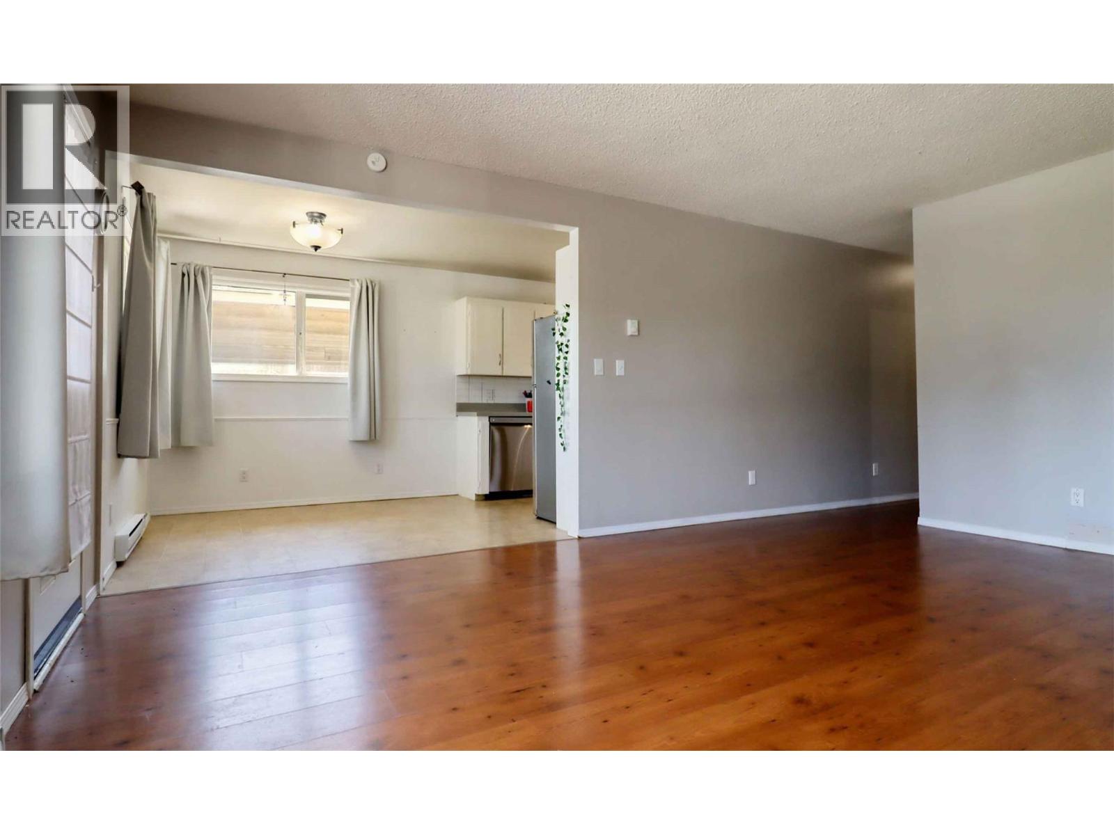 2805 Caen Road, Sorrento, British Columbia  V0E 2W0 - Photo 11 - 10397267