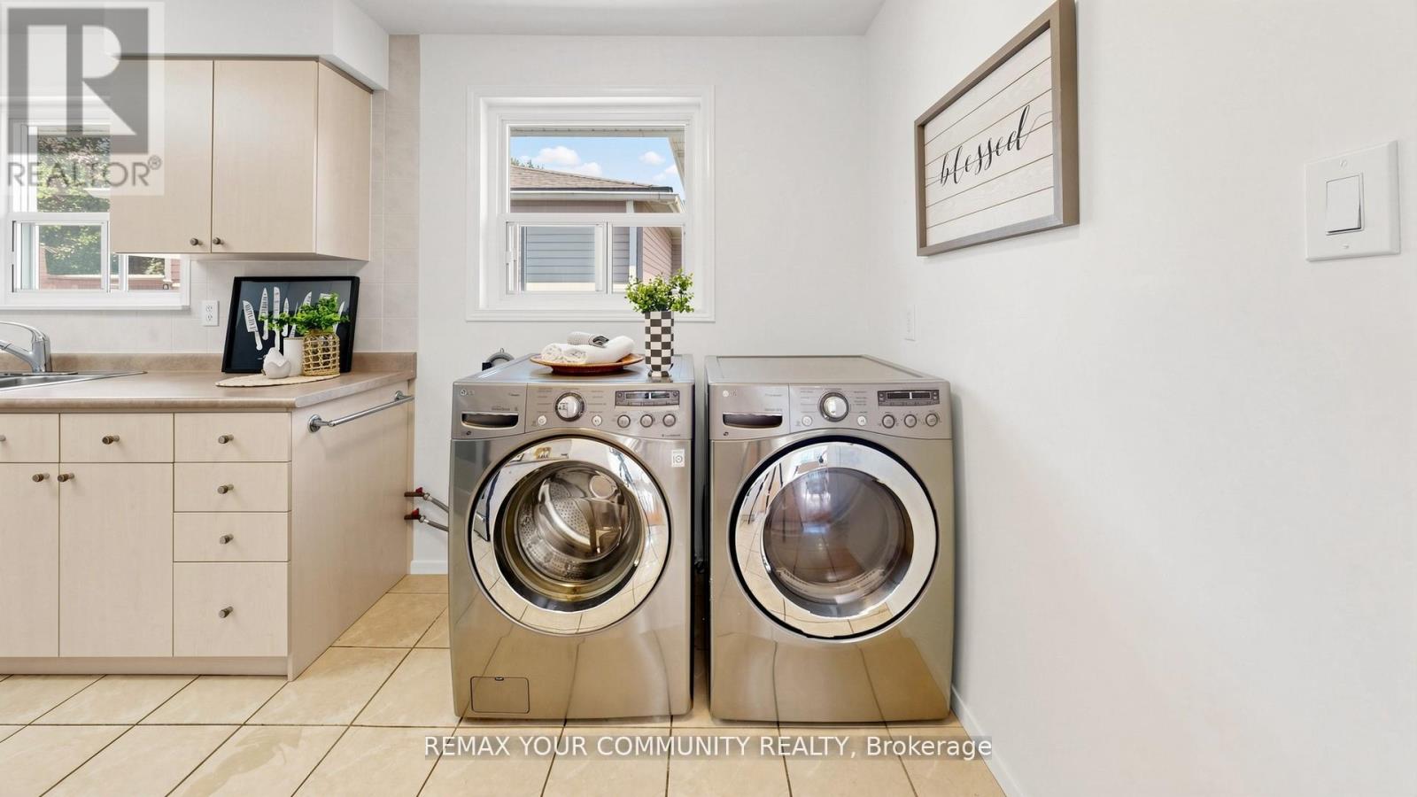 23 Lesgay Crescent, Toronto, Ontario  M2J 2H9 - Photo 17 - C13520478
