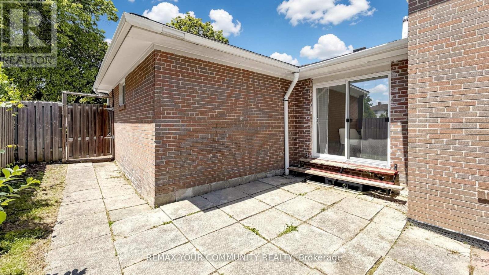 23 Lesgay Crescent, Toronto, Ontario  M2J 2H9 - Photo 44 - C13520478