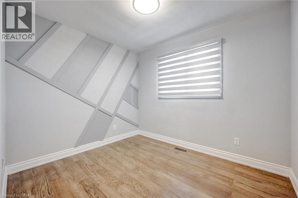 5372 Spruce Avenue, Burlington, Ontario  L7L 1N7 - Photo 10 - 40855500
