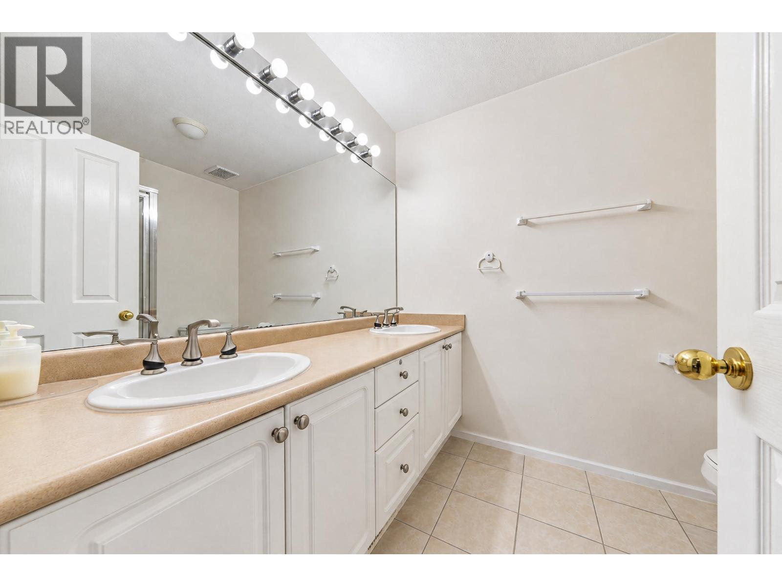 91 3880 Westminster Highway, Richmond, British Columbia  V7C 5S1 - Photo 10 - R3155282