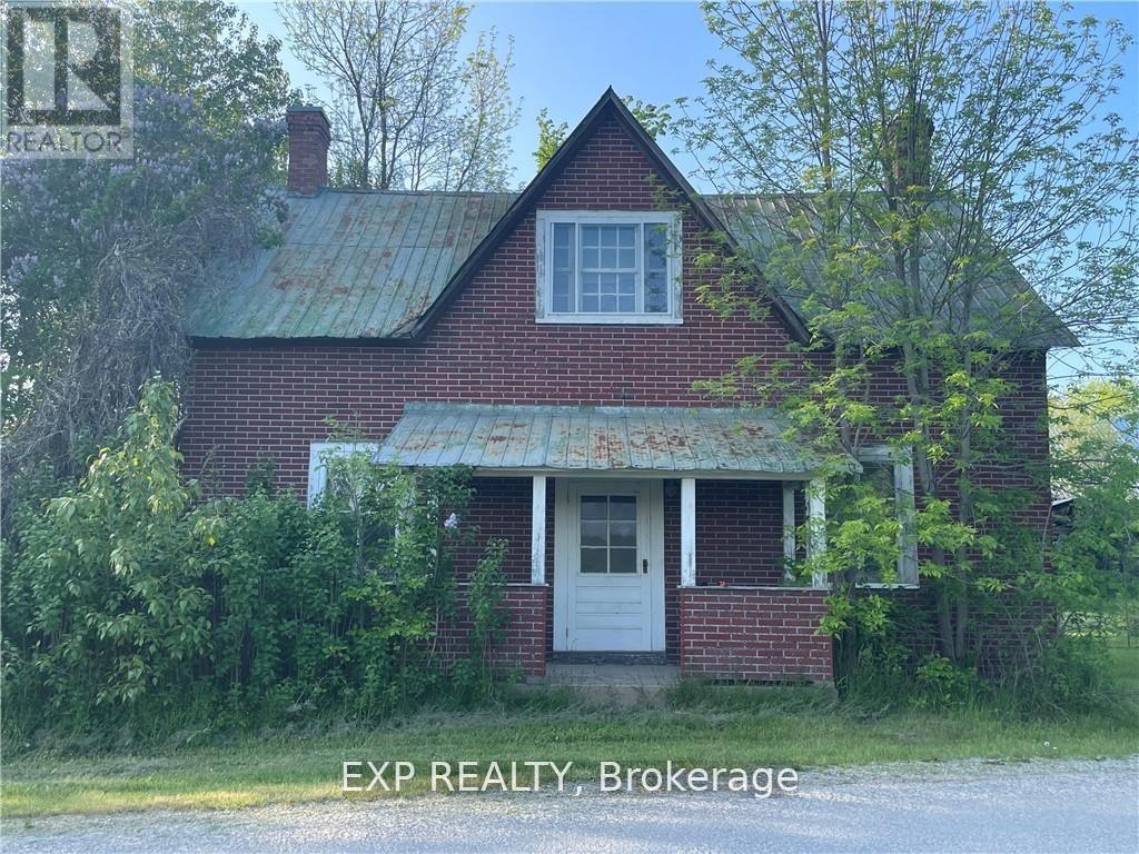 28 Island View Drive, North Algona Wilberforce, Ontario K0J 1X0 - Photo 2 - X13669340