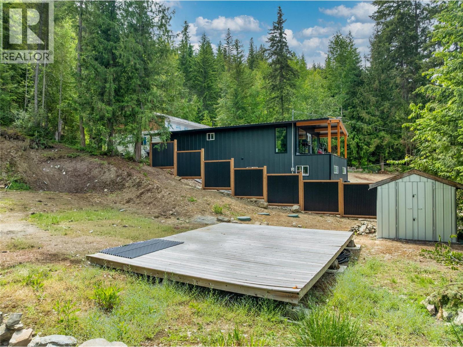 3950 Short Road, Eagle Bay, British Columbia  V0E 1T0 - Photo 9 - 10388913