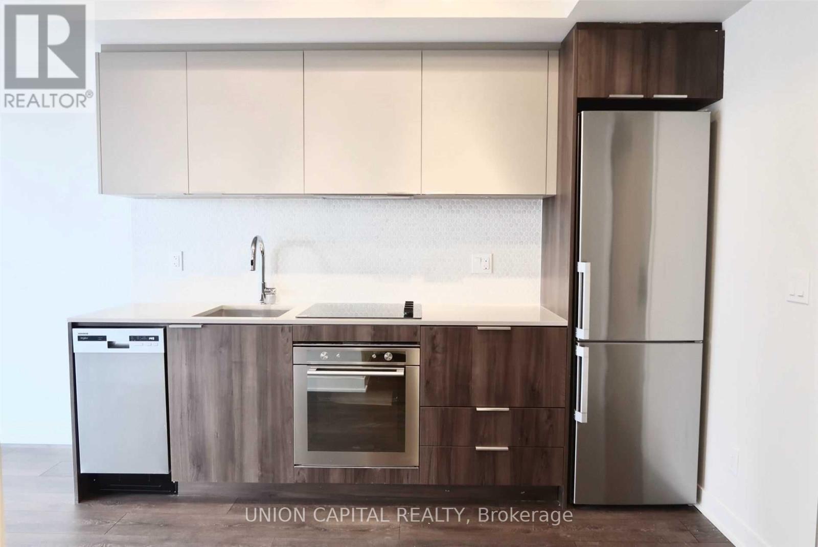 2803 - 2 Sonic Way, Toronto, Ontario M3C 0P2 - Photo 3 - C13669308