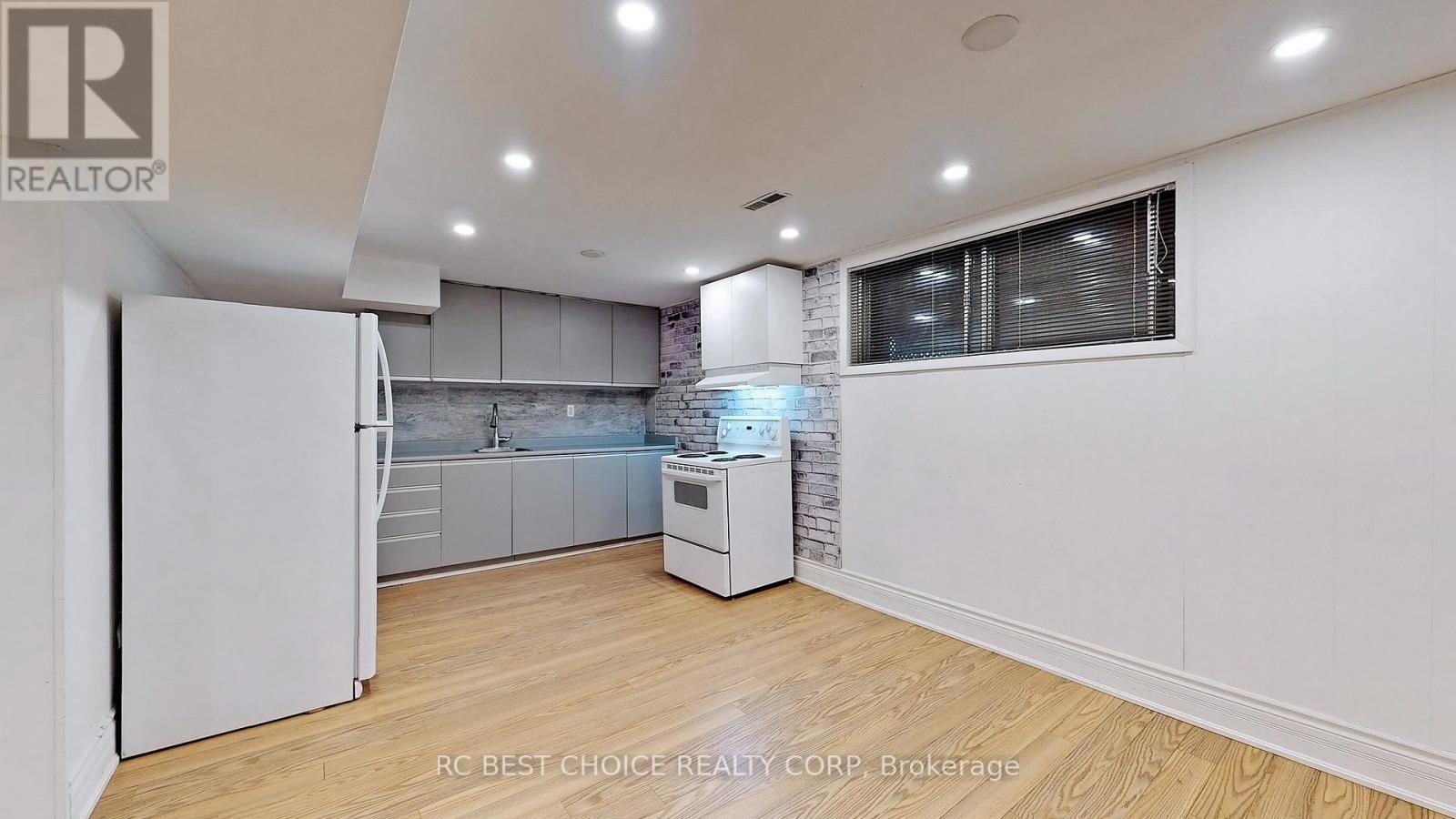 76 Rockford Road, Toronto, Ontario  M2R 3A7 - Photo 19 - C13669334