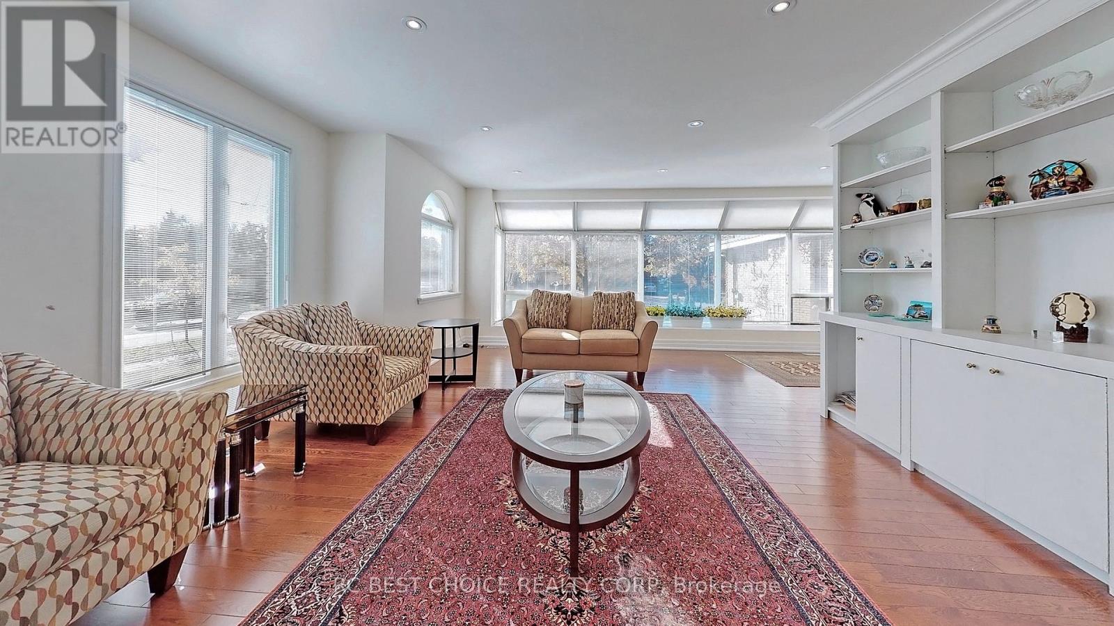 76 Rockford Road, Toronto, Ontario  M2R 3A7 - Photo 5 - C13669334