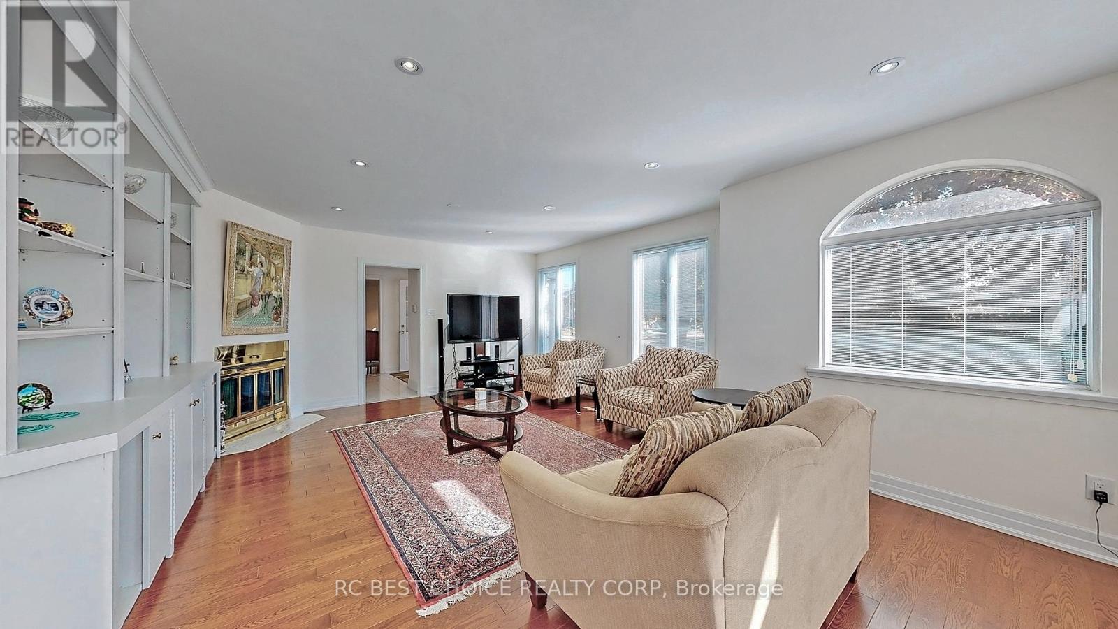 76 Rockford Road, Toronto, Ontario  M2R 3A7 - Photo 6 - C13669334
