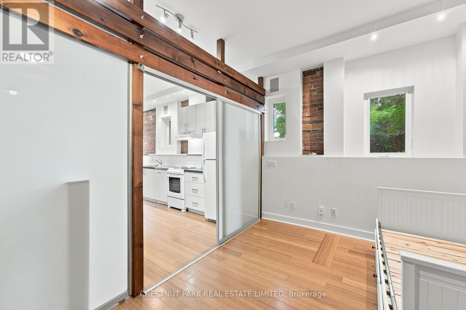 Unit 1 - 208 Greenwood Avenue, Toronto, Ontario M4L 2R1 - Photo 15 - E13669318