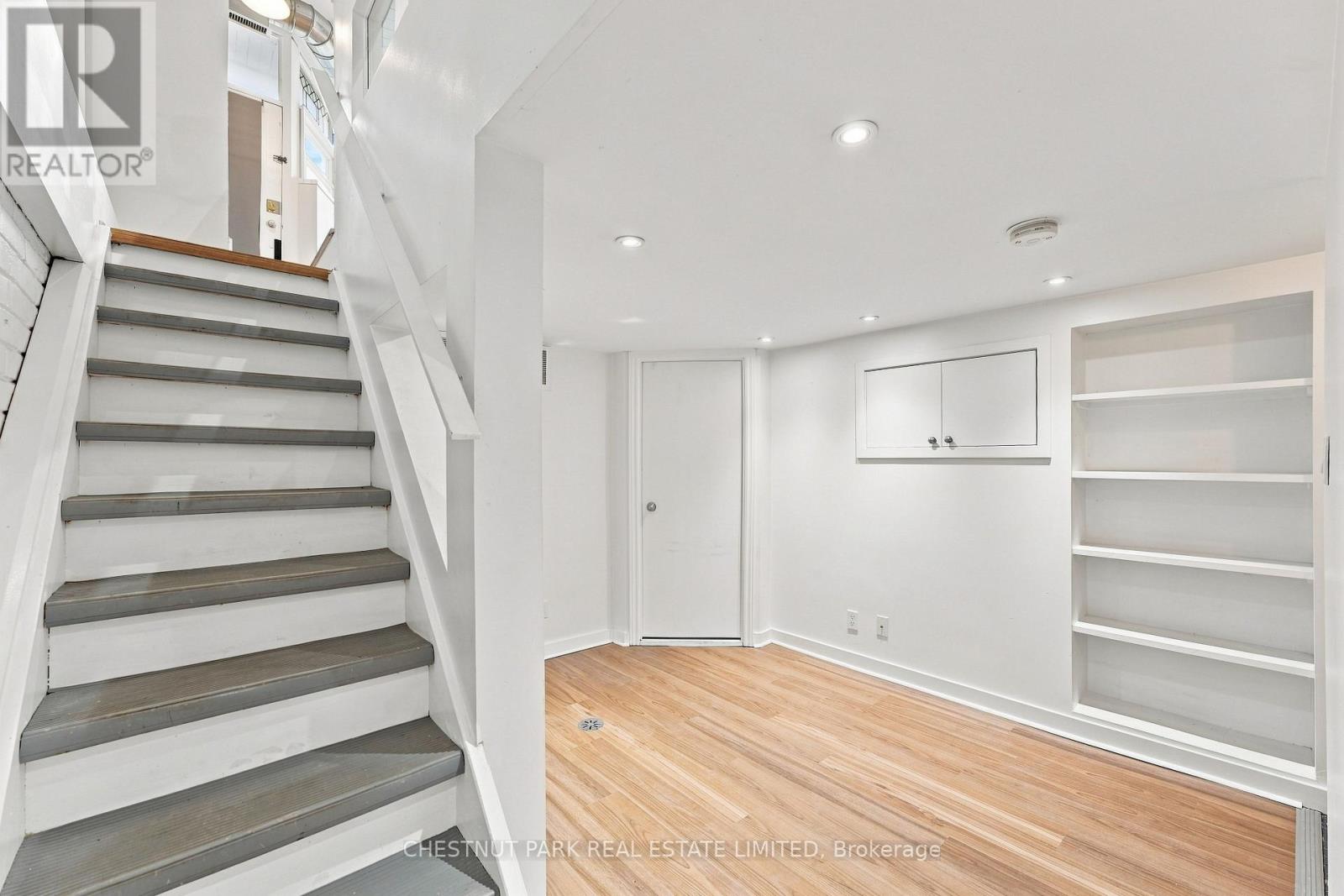 Unit 1 - 208 Greenwood Avenue, Toronto, Ontario M4L 2R1 - Photo 17 - E13669318