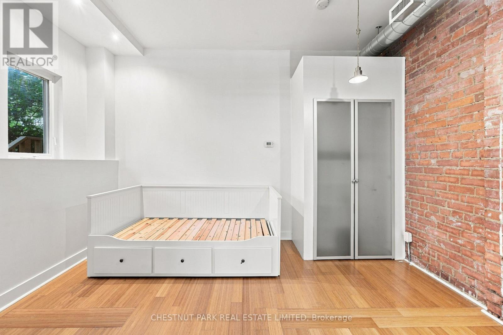 Unit 1 - 208 Greenwood Avenue, Toronto, Ontario M4L 2R1 - Photo 25 - E13669318