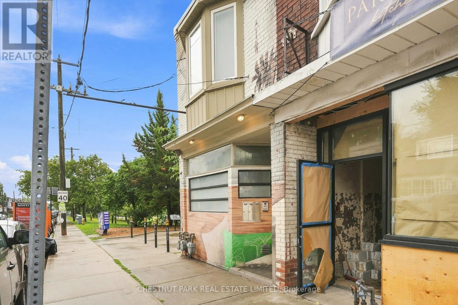 Unit 1 - 208 Greenwood Avenue, Toronto, Ontario M4L 2R1 - Photo 5 - E13669318