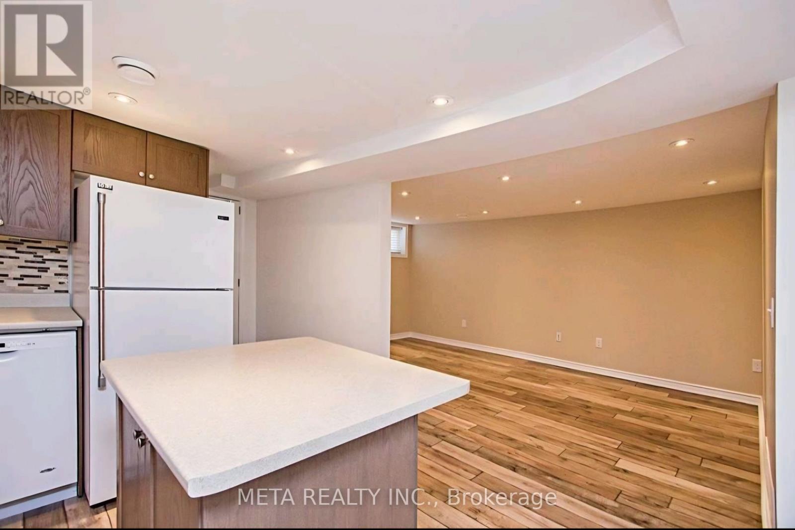 Lower - 296 Festhubert Street E, Oshawa, Ontario L1H 2E2 - Photo 2 - E13669348
