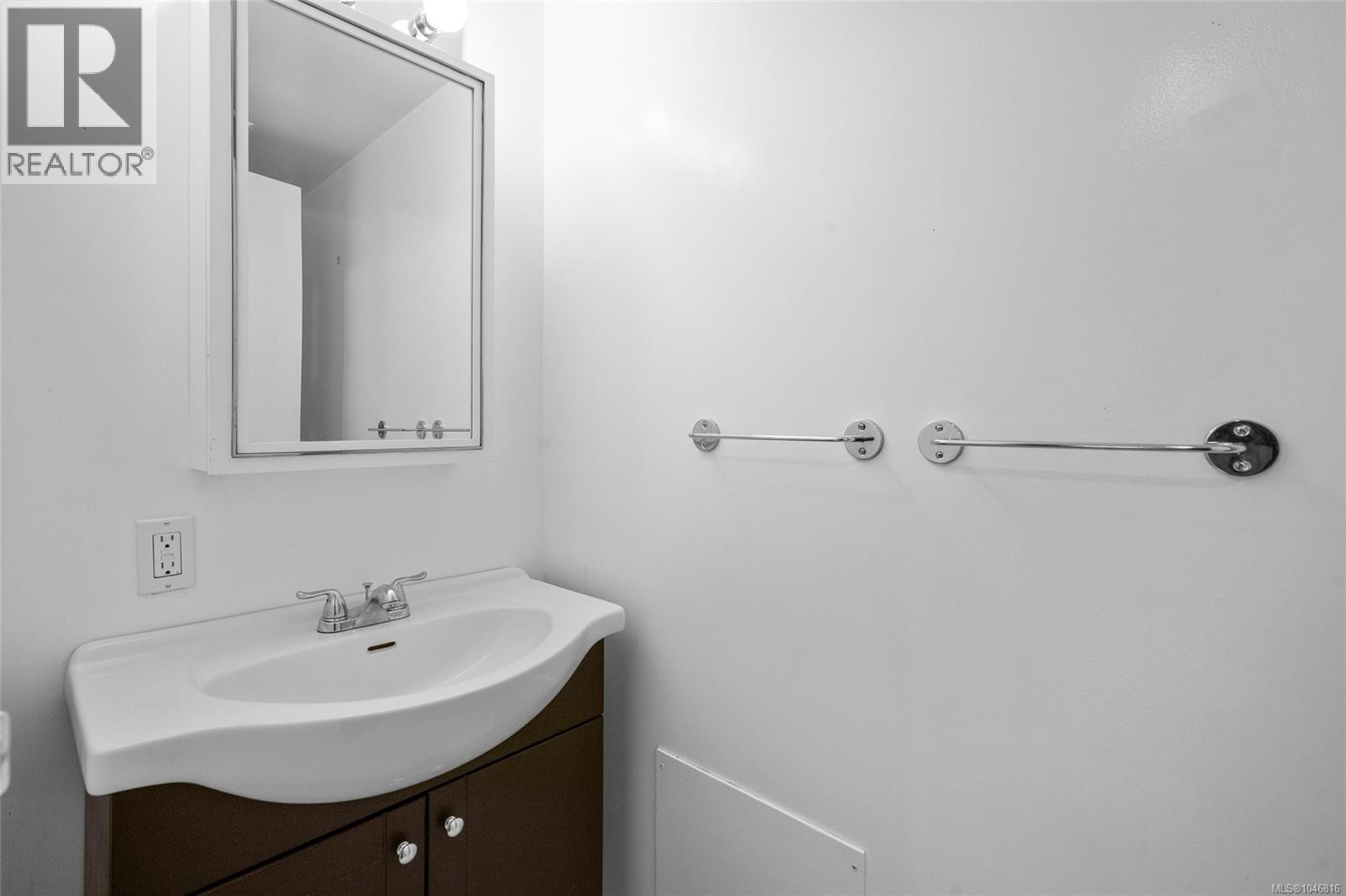 203 1116 Queens Ave, Victoria, British Columbia  V8T 1M9 - Photo 20 - 1046816