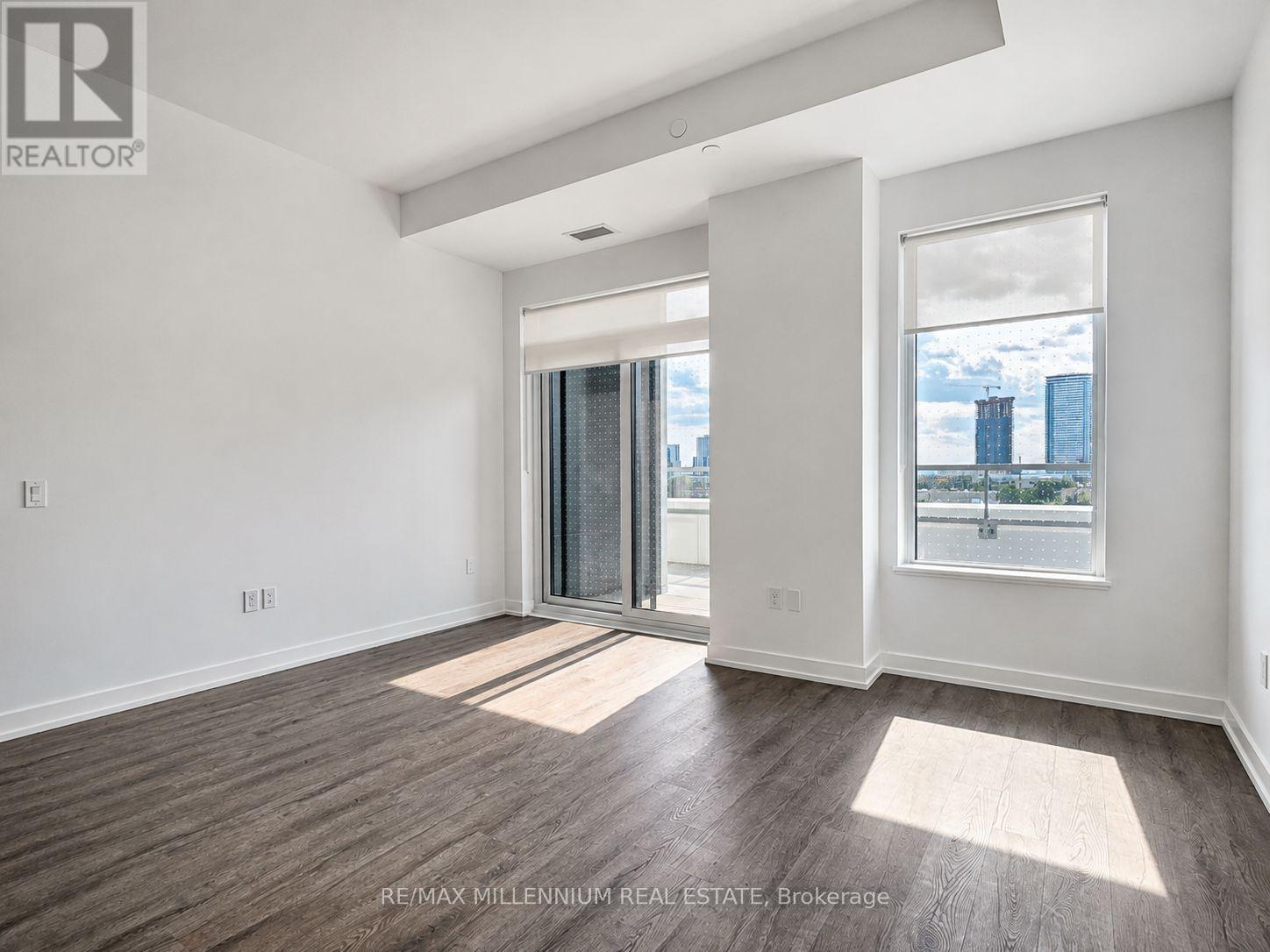 306 - 21 Meadowdale Road, Vaughan, Ontario L4K 0H6 - Photo 3 - N13665910