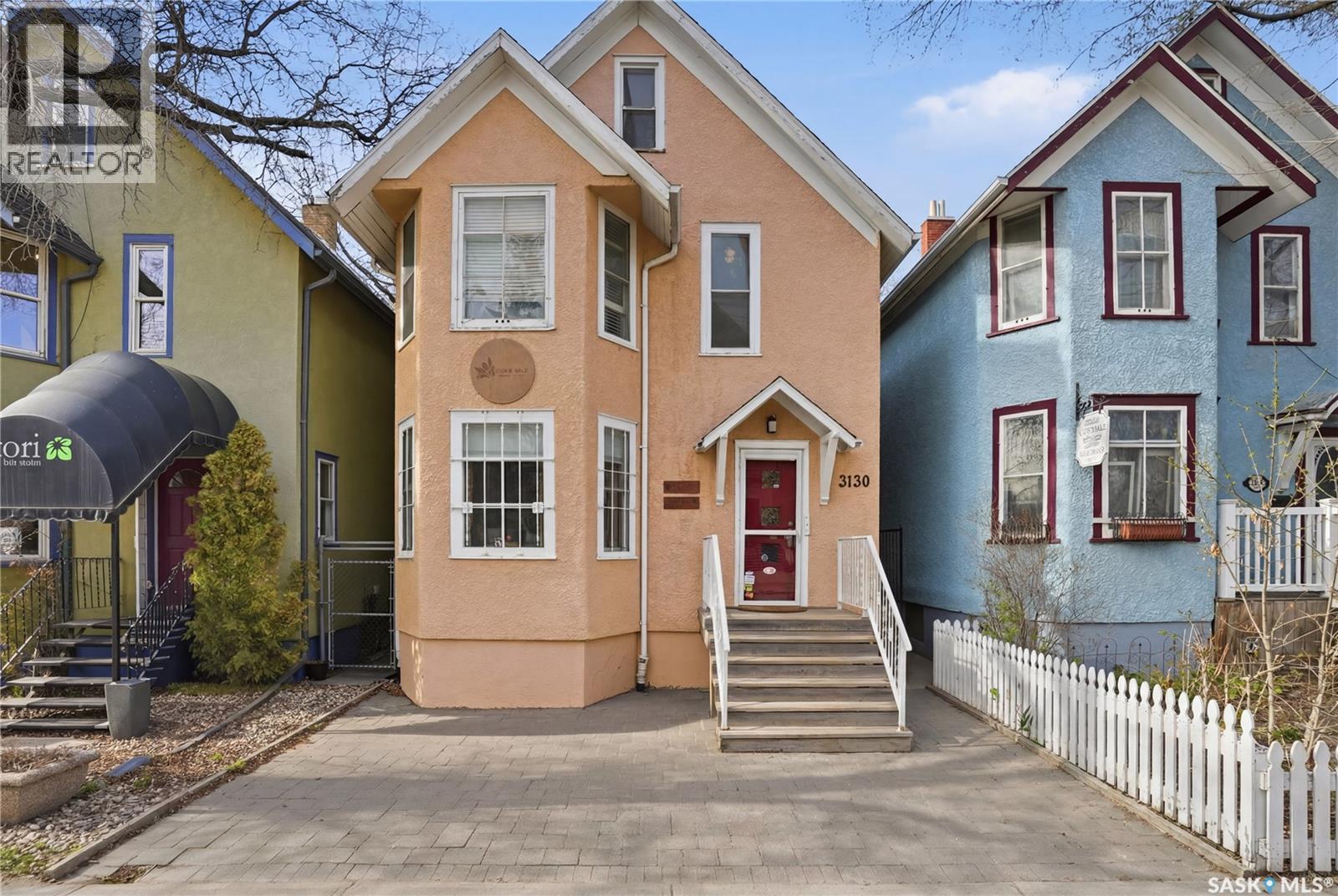 3130 13th Avenue, Regina, Saskatchewan  S4T 1P2 - Photo 1 - SK045429