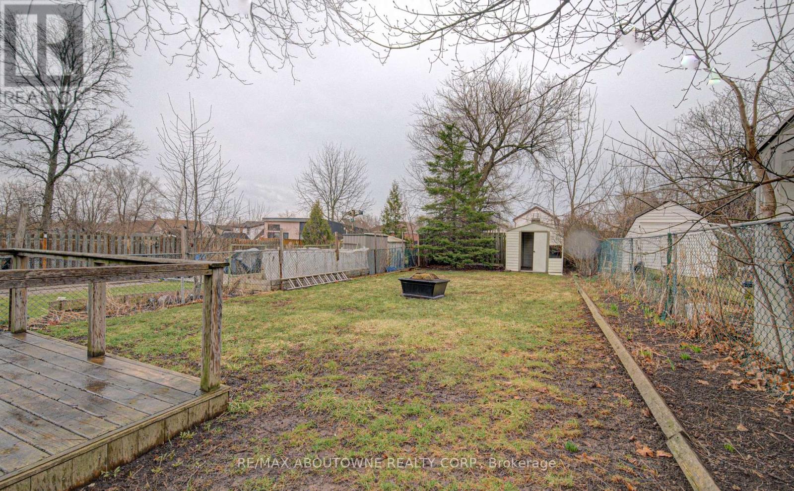 227 East 23rd Street, Hamilton, Ontario L8V 2X2 - Photo 32 - X13668200
