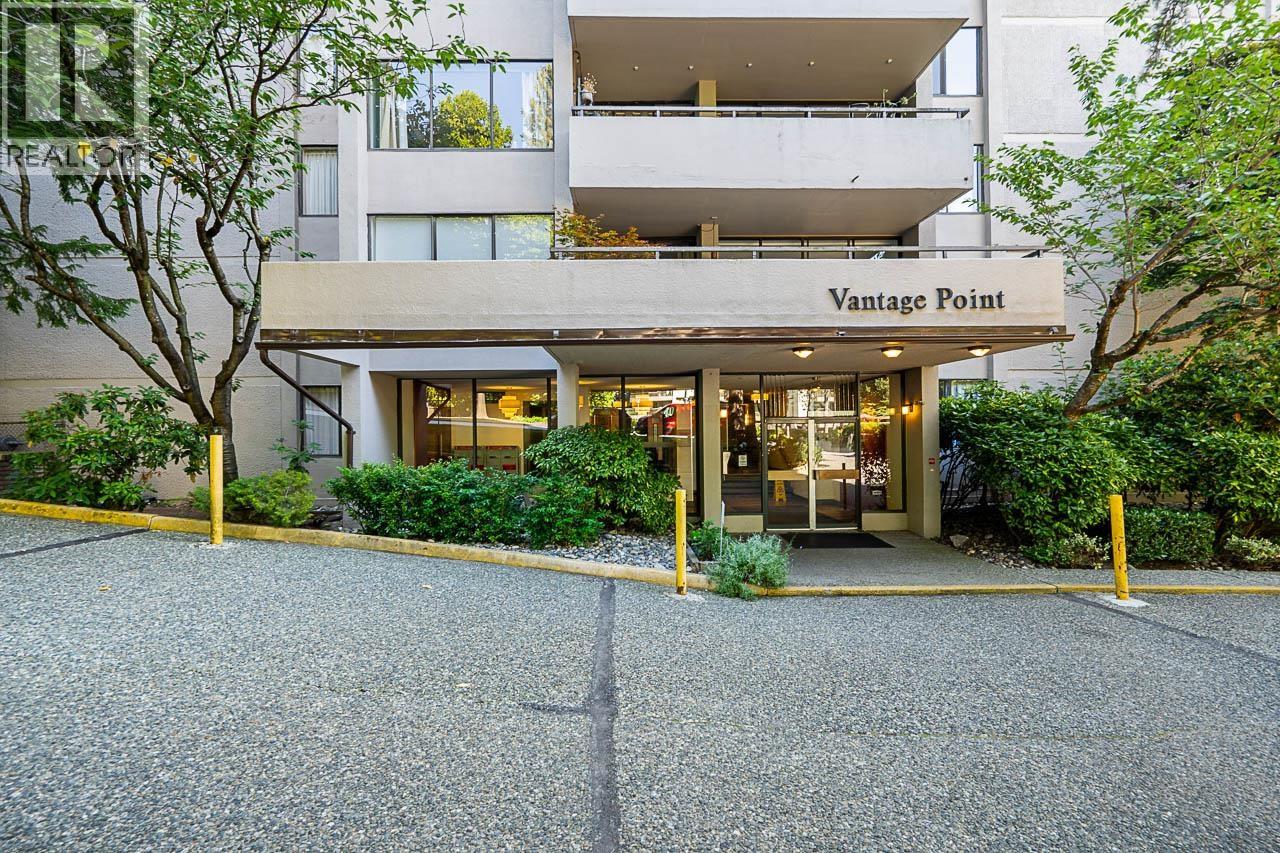 404 2020 Bellwood Avenue, Burnaby, British Columbia  V5B 4P8 - Photo 2 - R3154435