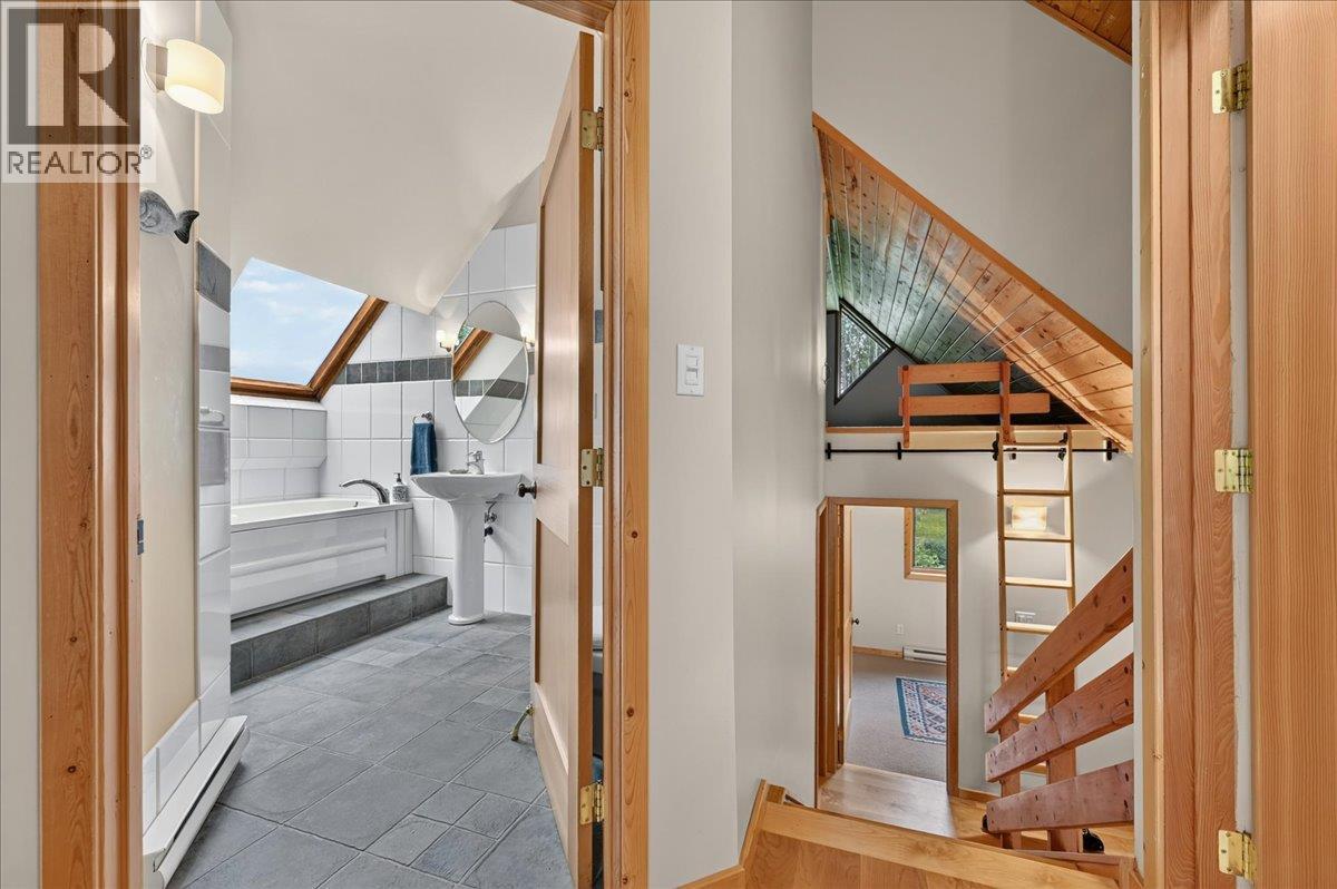 4404 Coy Road, Invermere, British Columbia  V0A 1K4 - Photo 56 - 10393394