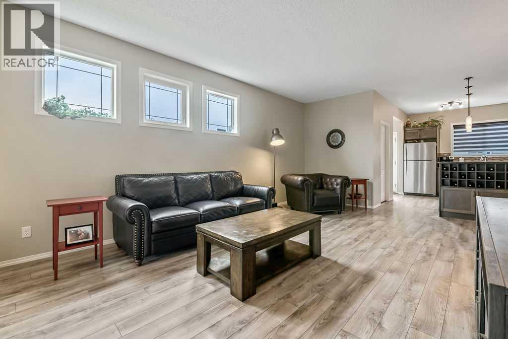 86 Legacy Common SE, Calgary, Alberta  T0L 0X0 - Photo 5 - A2333453