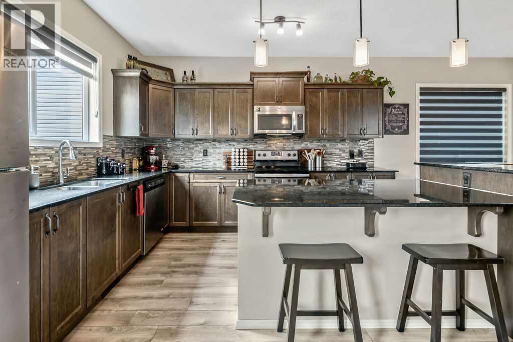 86 Legacy Common SE, Calgary, Alberta  T0L 0X0 - Photo 12 - A2333453